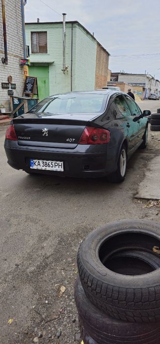 Продам пежо 407.  1,8 газ-бензин