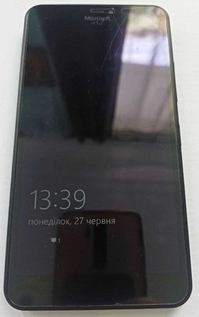 Телефон Lumia 640 XL