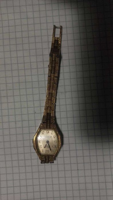 Часы Луч женские. 17 камней