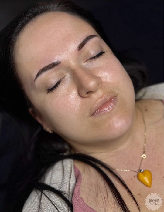 300 zł Makijaż permanentny brwi mobilne usługi dojazd do domu klienta