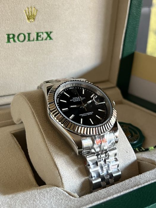 Rolex Oyster Perpetual Datejust Silver/Black
