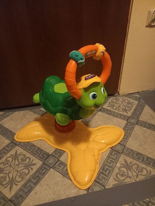 Skoczek Żółw Vtech interaktywny