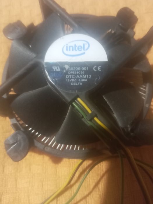 Кулер процесора Intel сокет 775