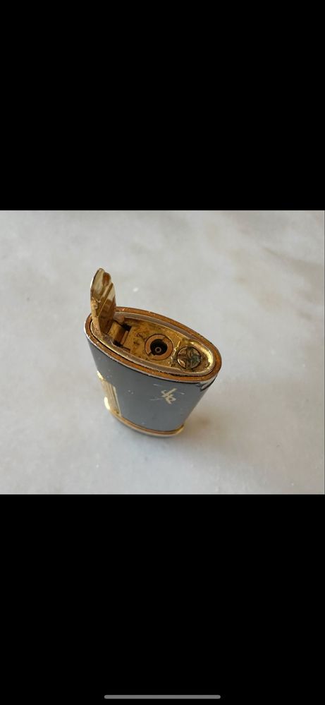 Isqueiro antigo Yves Saint Laurent Collection