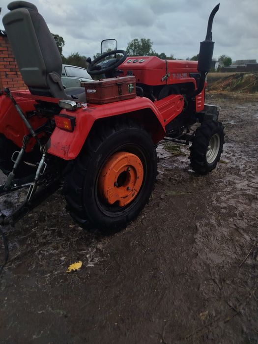 Продаю трактора Shifting 240 2WD