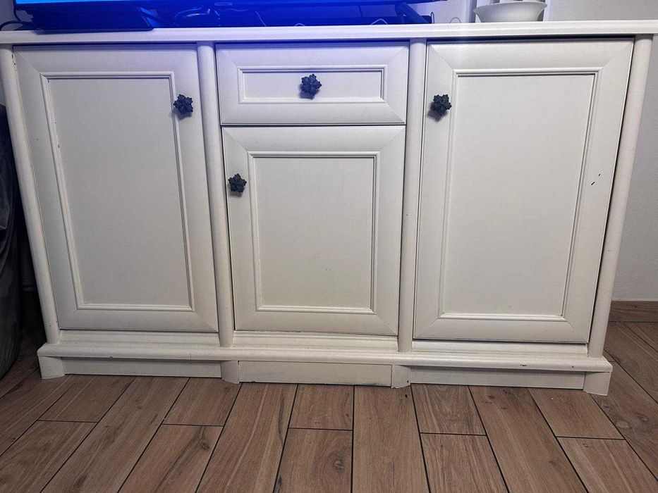 Meble - zestaw 6 elementów + stolik