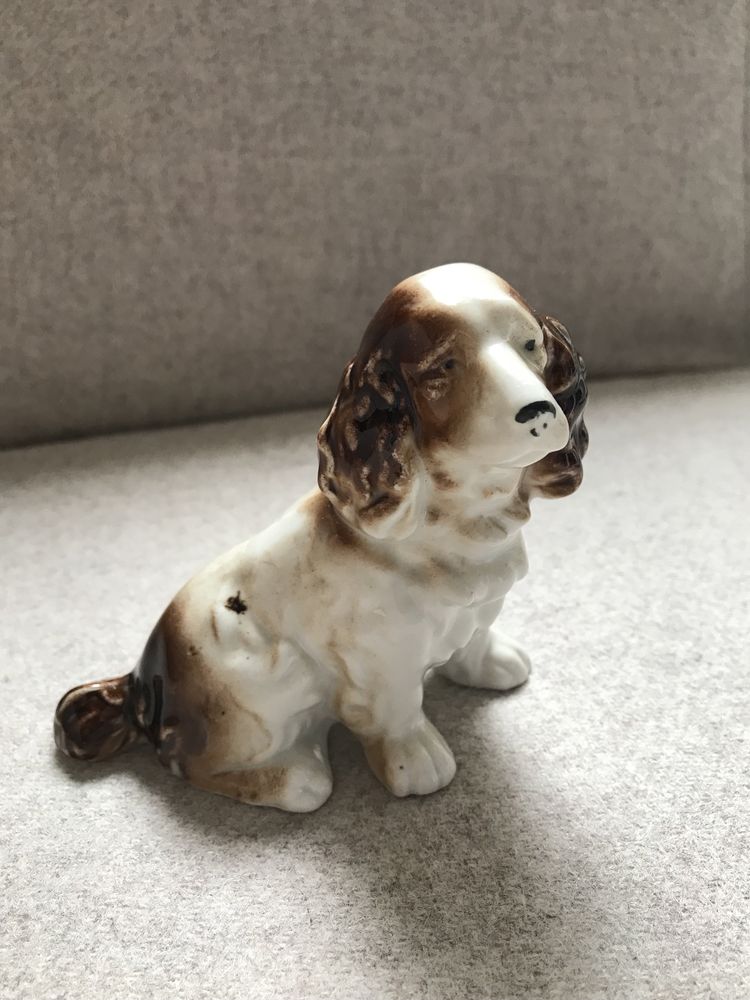 Porcelanowy piesek spaniel vintage