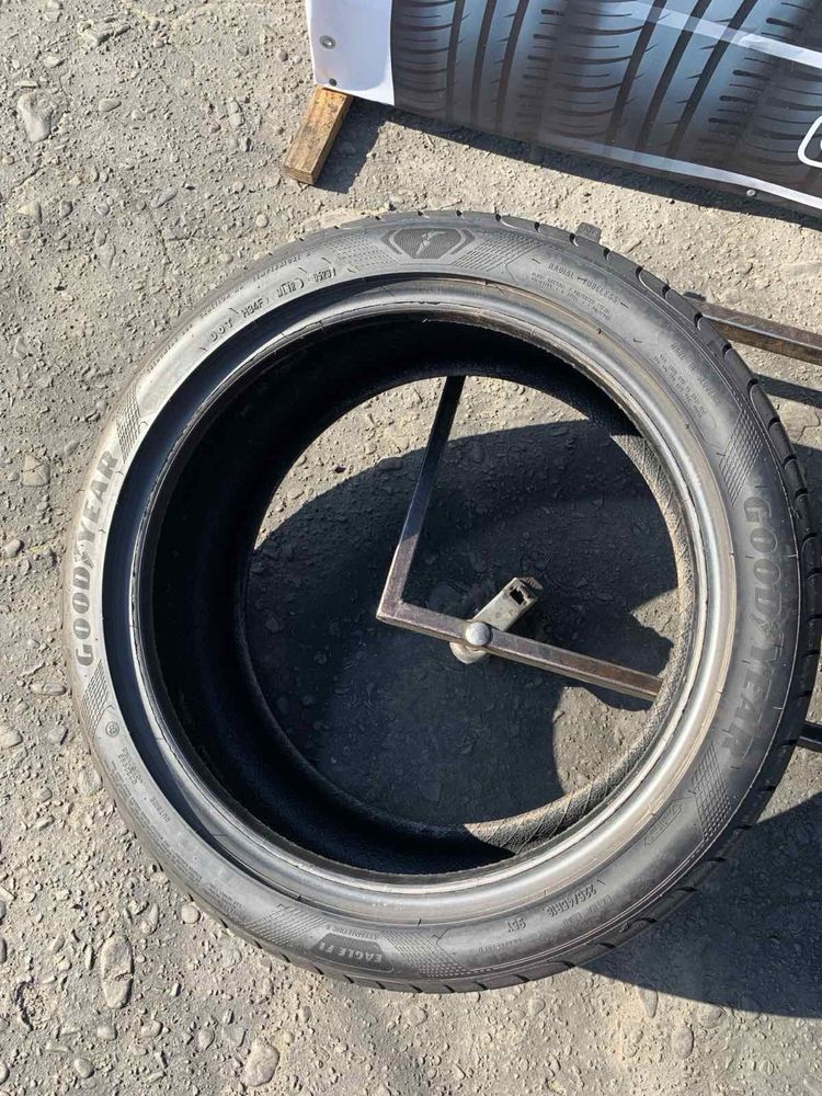 Шини 225/45 R18 пара Goodyear 7,9мм, літо, 2023року