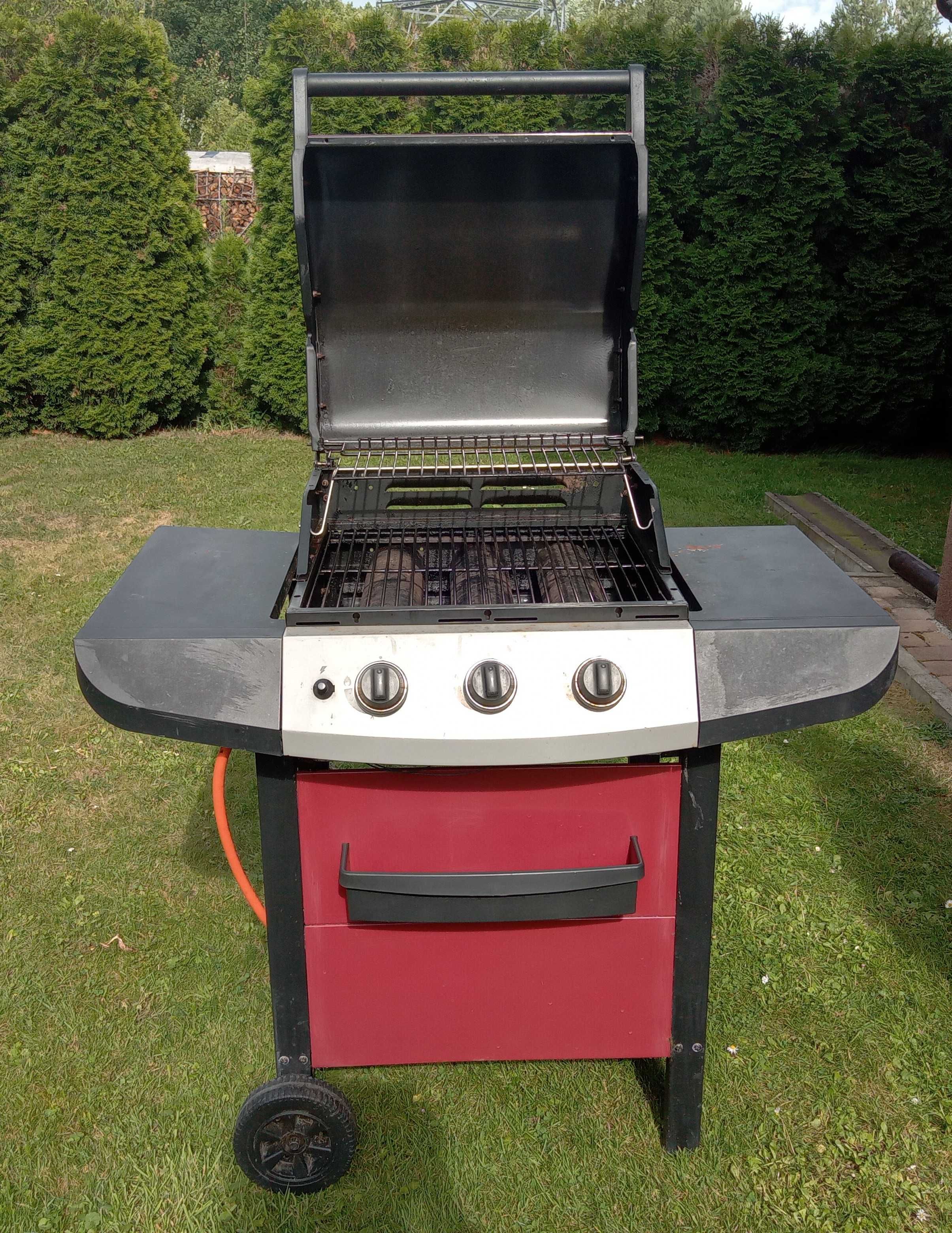 GRILL GAZOWY, trzypalnikowy