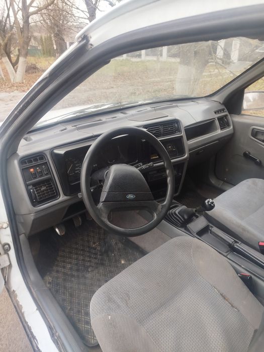 Продам FORD 1986 газ