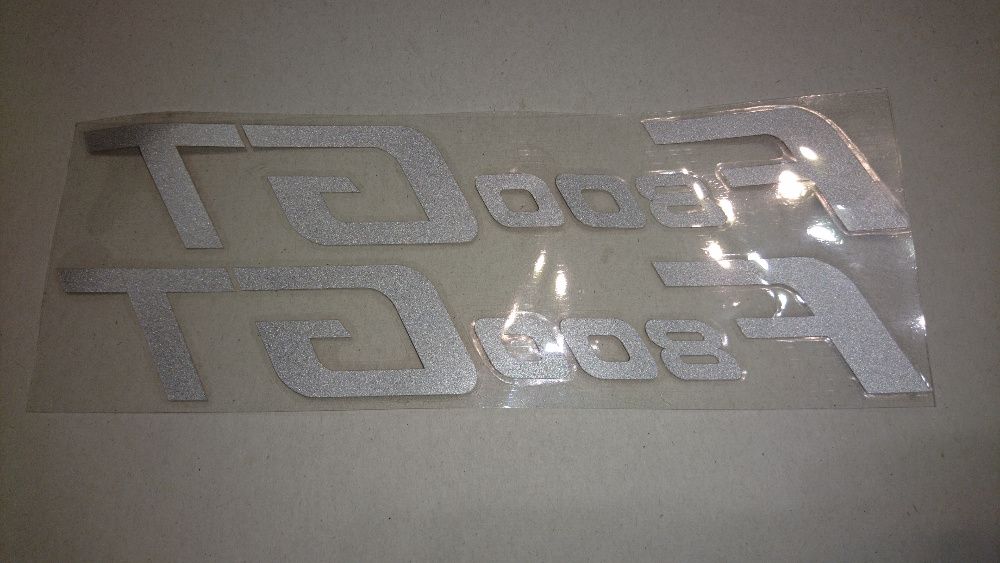 Светоотражающая наклейка на шлем F800GT