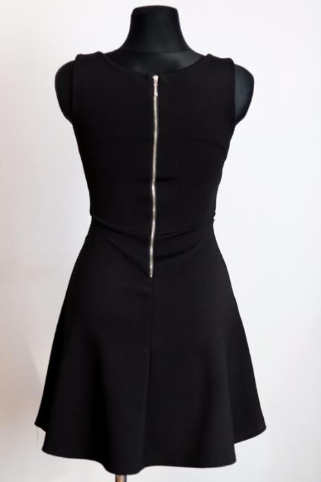 Sukienka czarna rozmiar S/M