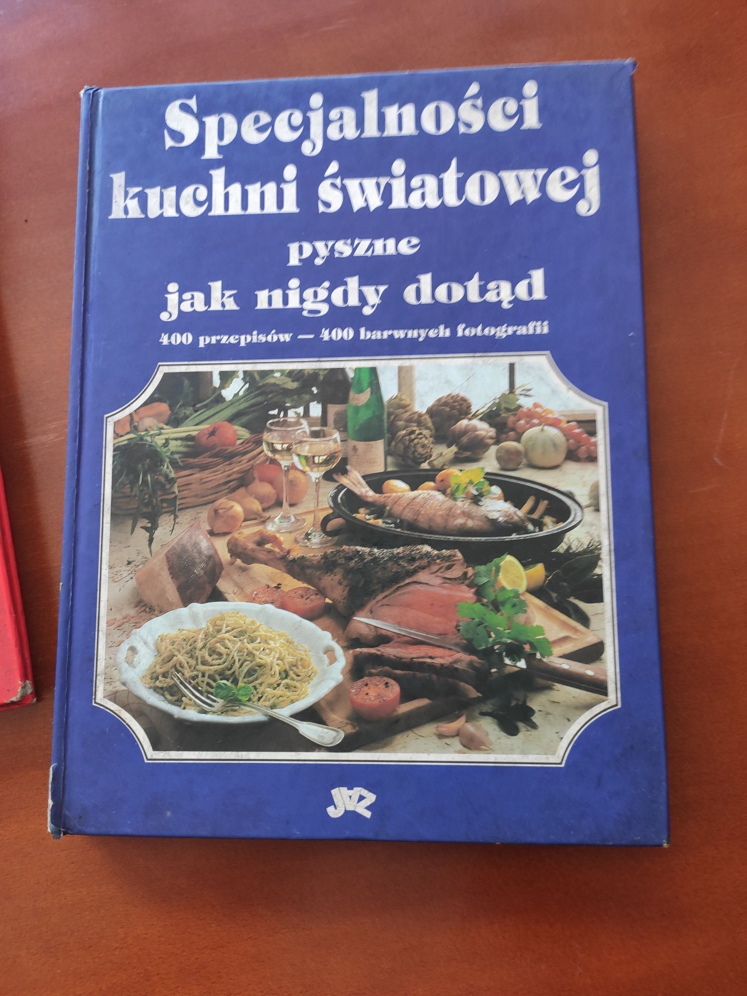 Książki kucharskie z różnych stron świata