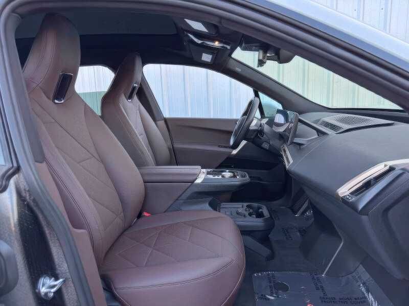 2022 BMW iX xDrive50