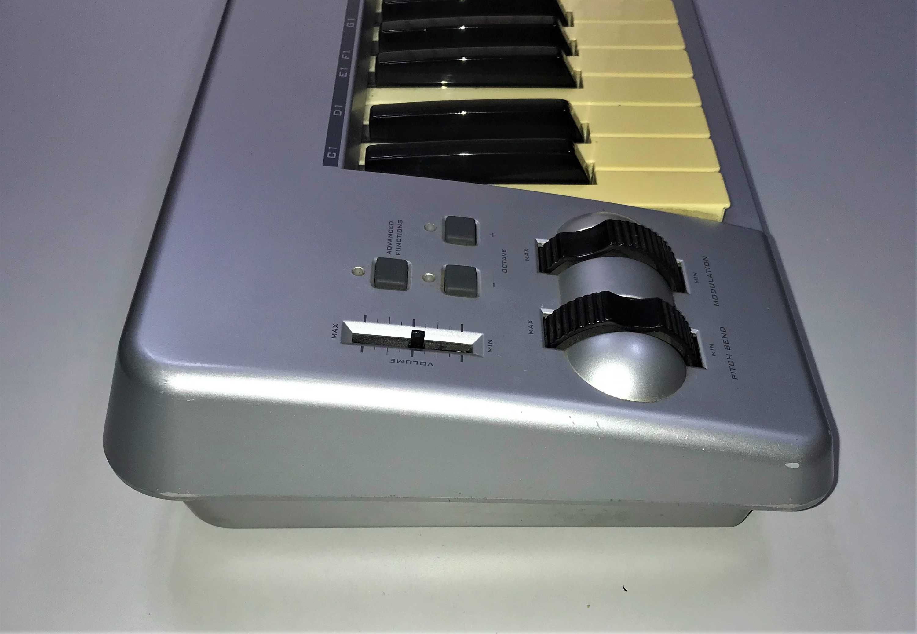M-Audio Keystation 61 es міді клавіатура миди клавиатура/Обмін
