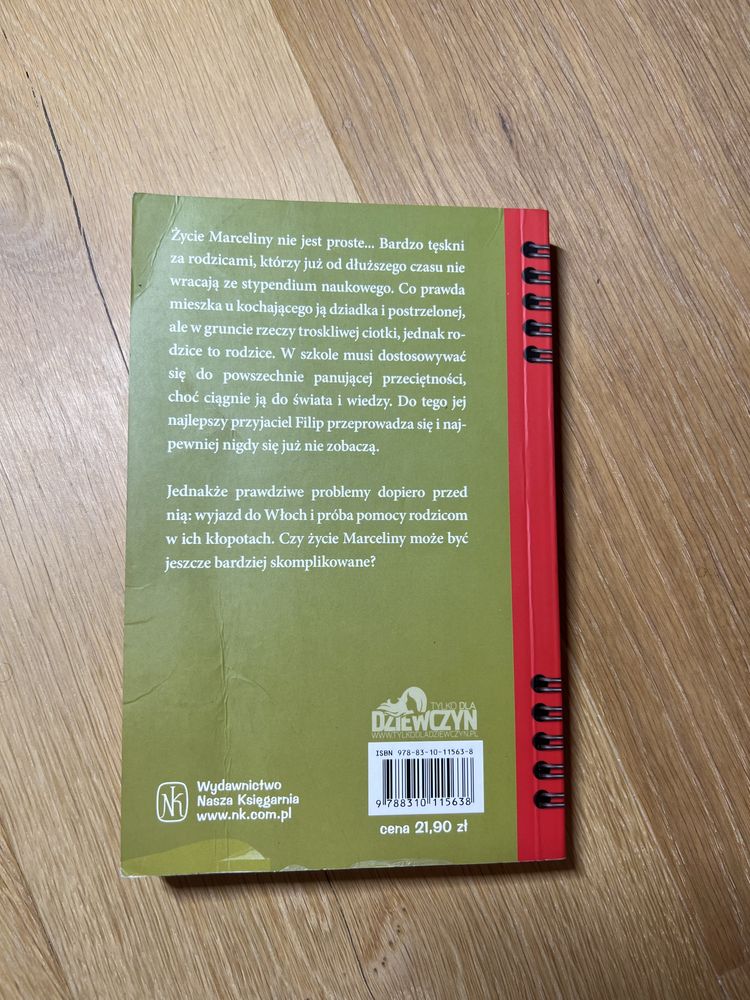 Muchy w butelce Grażyna Bąkiewicz
