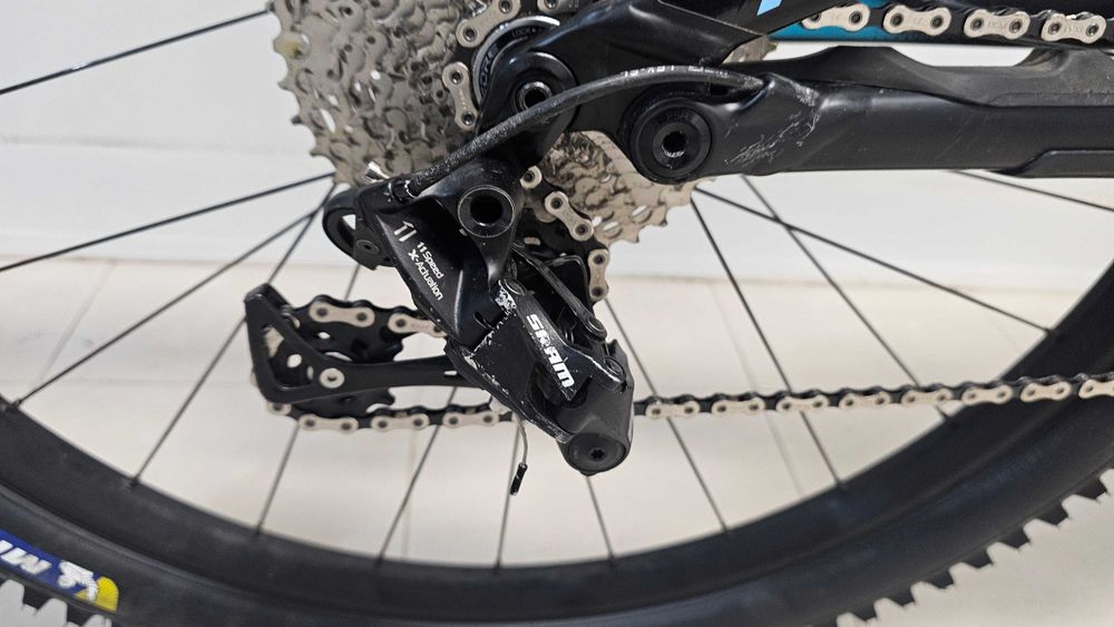 Specialized Turbo Levo (E-bike)