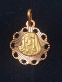 medalik złoty aa
