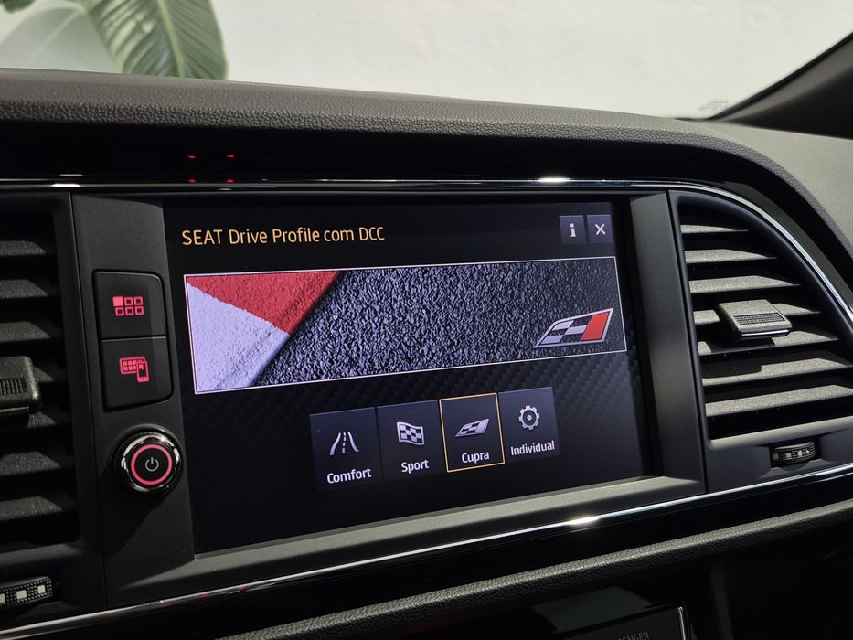 Seat Leon ST 2.0TSI CUPRA 300 - DSG - 4drive | GARANTIA