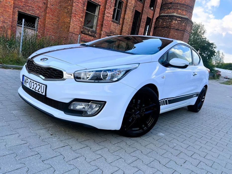 Kia ProCeed # Niski przebieg # Grzane fotele, kierownica # Alufelgi 18 # Czujniki