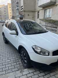 Nissan Qashqai+2