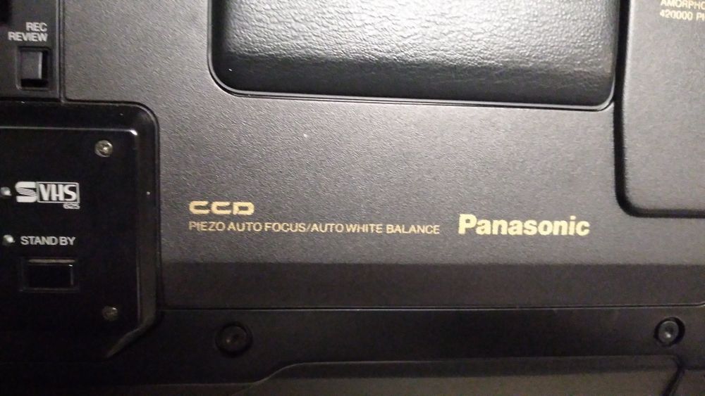 Kamera filmowa Panasonic S-VHS NV-MS1