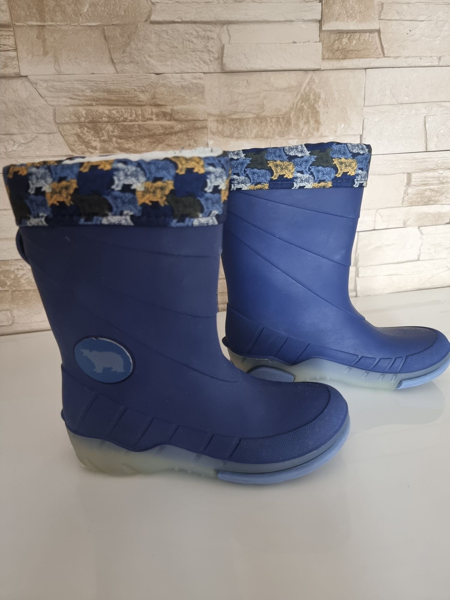 Kalosze lidl lupilu swiecace z ocieplana wkladka  r 28/29