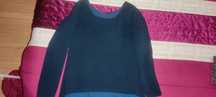 Camisola azul como nova laço