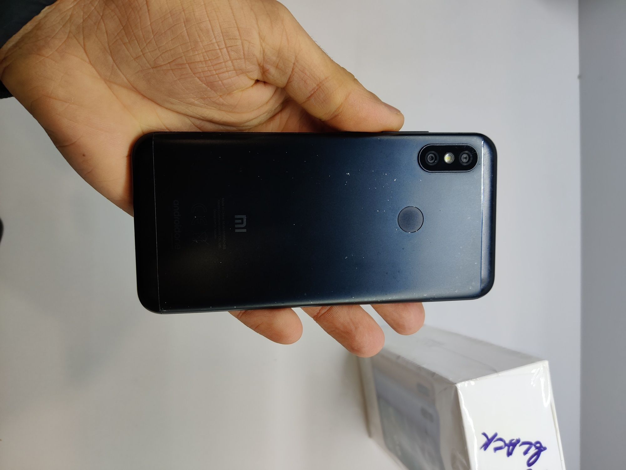 Xiaomi mi a2 lite 3/32 з коробкою