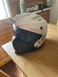 Capacete l52 usado