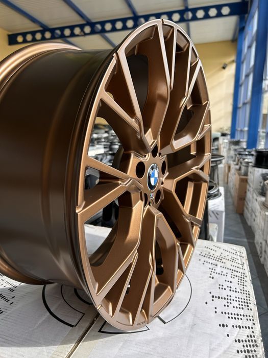 Felgi aluminiowe Bmw X5 X6 X7 20 cali złote