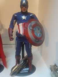 Marvel Hot Toys MMS174: Captain America Avengers