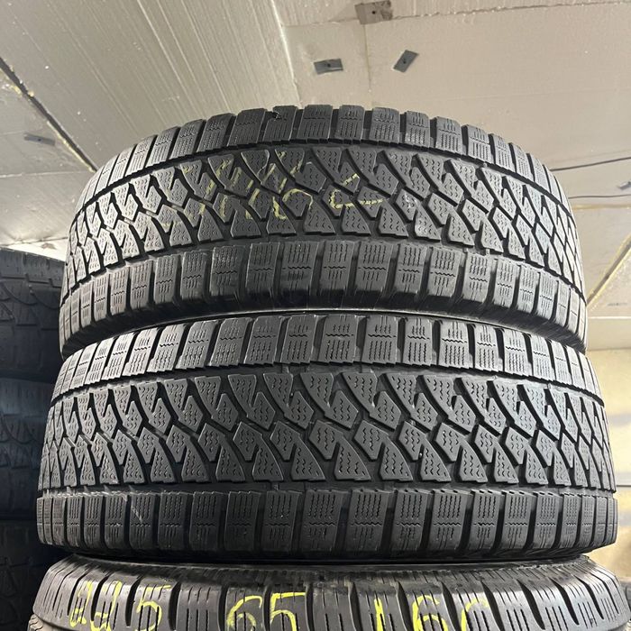 Пара зимової гуми 235/65/16с , Bridgestone