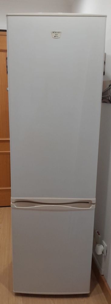 Frigorifico combinado Jocel