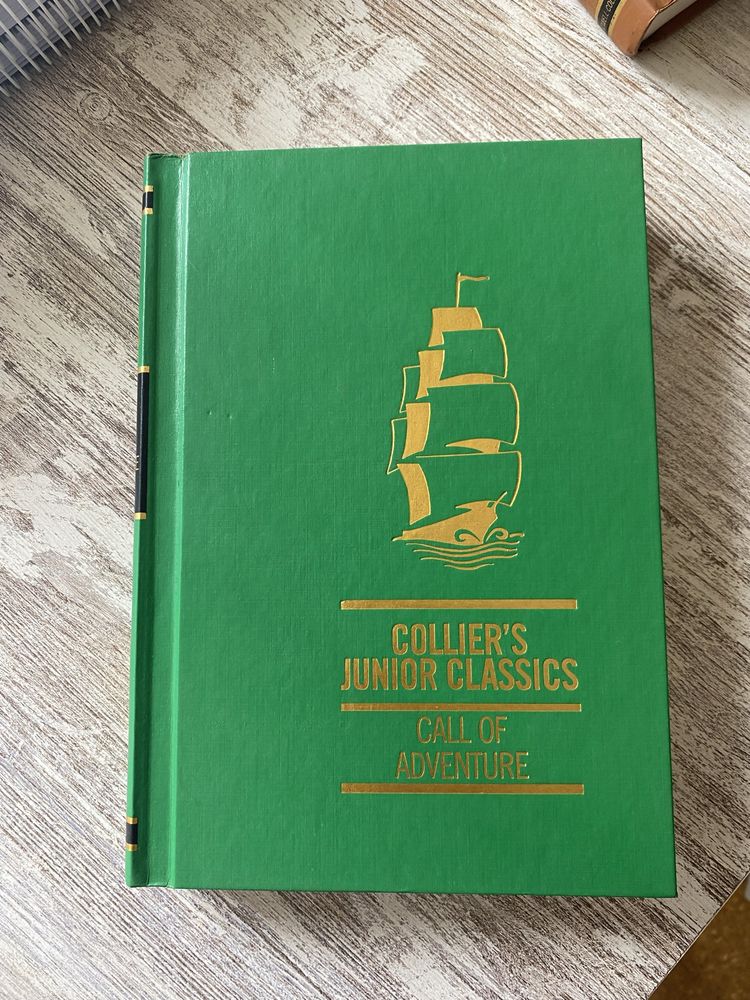 Coleção “Collier’s Junior Classic”