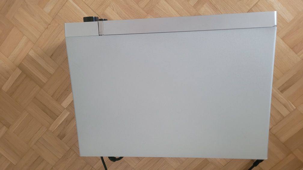 Kuchenka mikrofalowa WHIRLPOOL MWP 101 M 700W