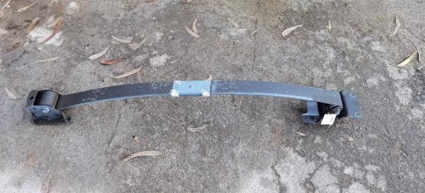 Mola de suspensão trás esquerda RENAULT Master III Chassis (EV/HV/UV)