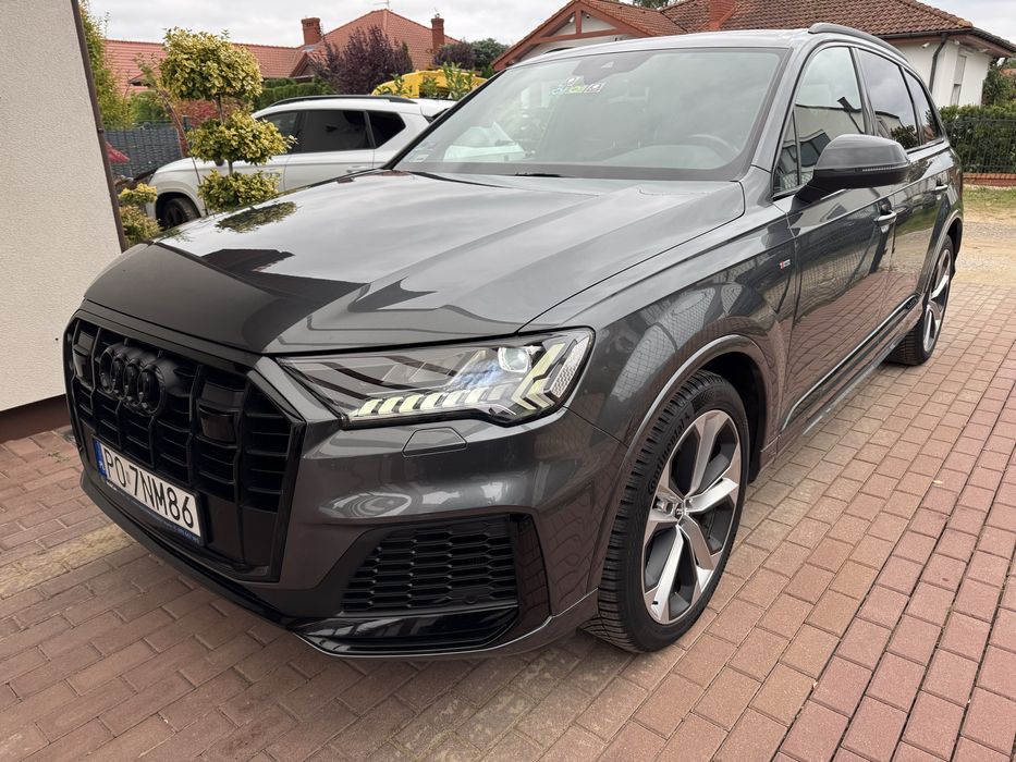 Audi Q7 50Tdi_Pneumatyka_Oś Skrętna_21 Koła_Panorama_Hak_Matrix_Salon!
