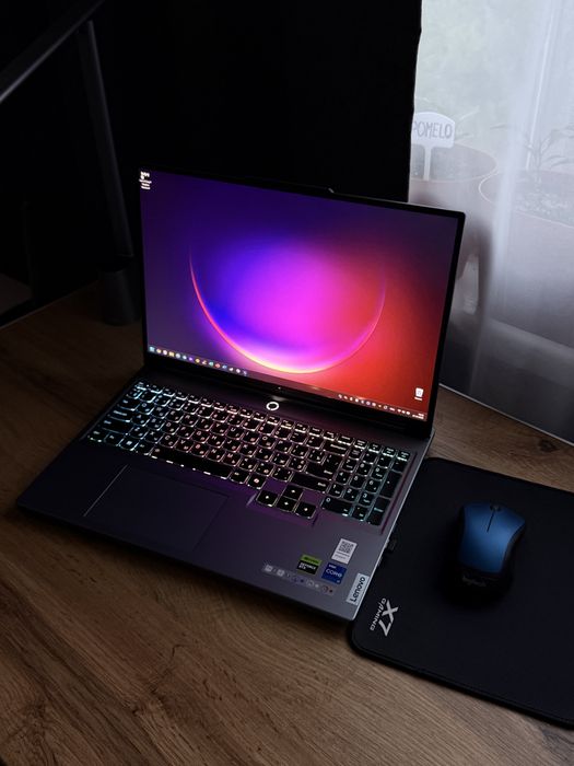 Ноутбук ігровий Lenovo Legion 5 16IRX9 Luna Grey