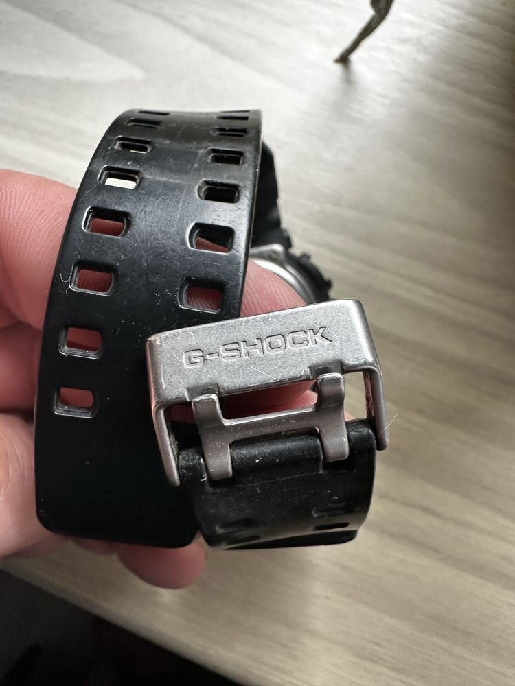 Zegarek Casio g-shock, model GA-110 MB