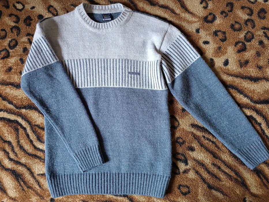 Свитер теплый шерстяной 134