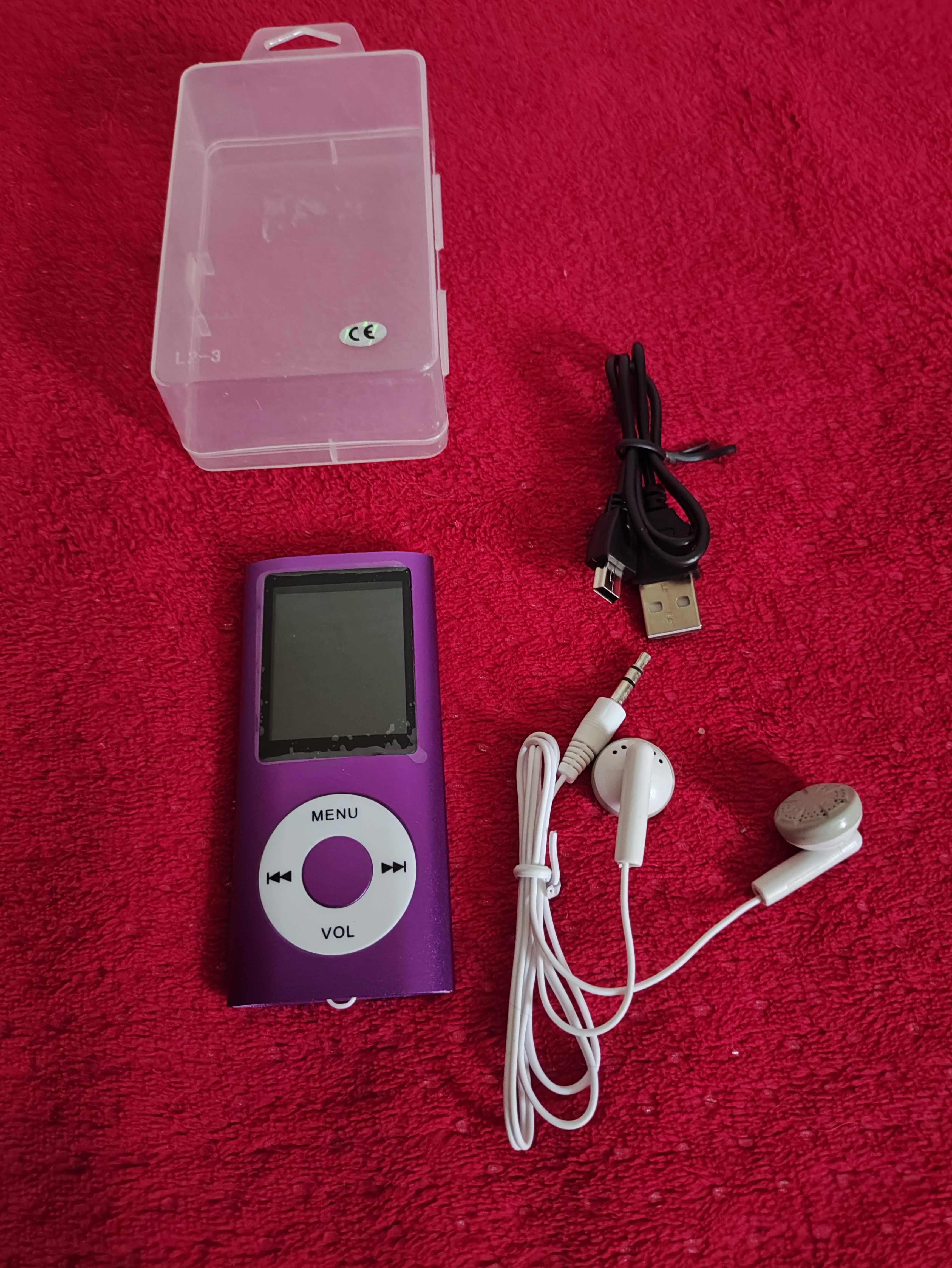 Player MP3 MP4 Przenośny Odtwarzacz Radio dyktafon słuchawki fioletowy