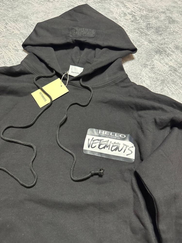 худі hello Vetements