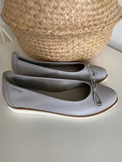 Buty NESSI rozm. 36 nowe