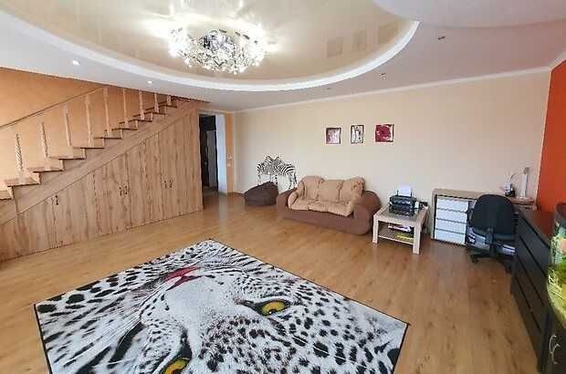 Терміново! Продаж квартири двох рівневої 132м2 за 73500! Низ ринку!