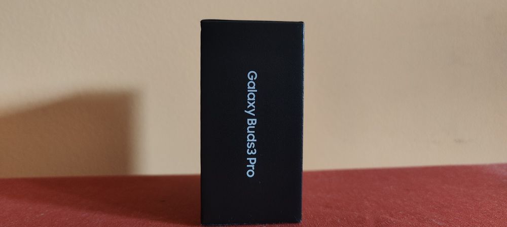 Nowe Samsung Galaxy Buds3 Pro SM-R630 Silver Bezprzewodowe + etui