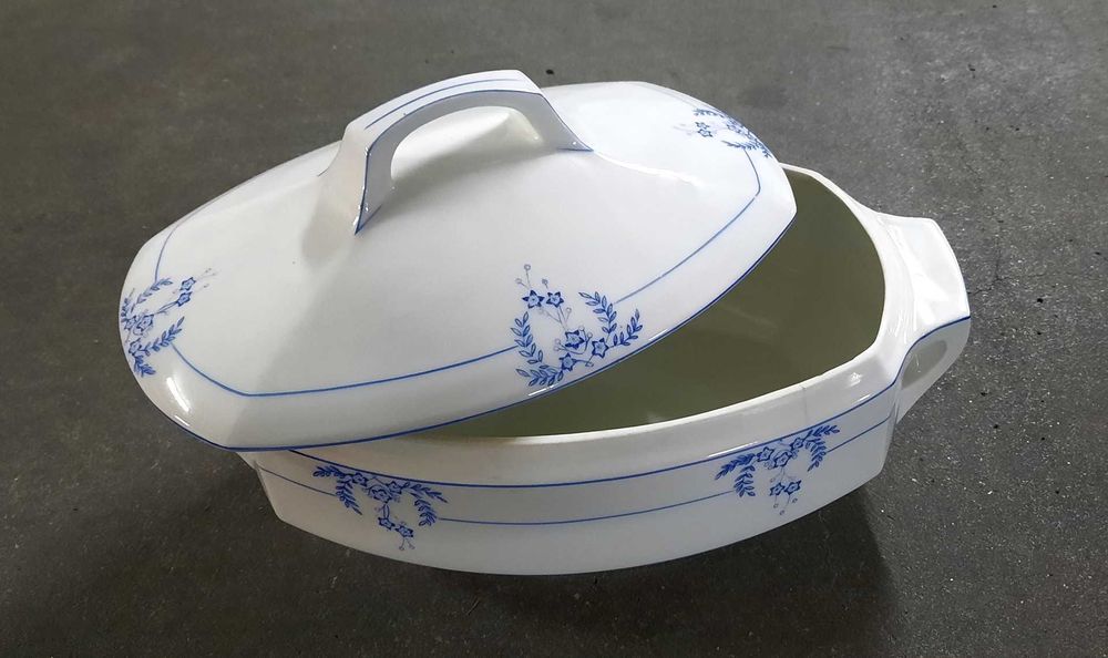 Terrina antiga porcelana Coimbra