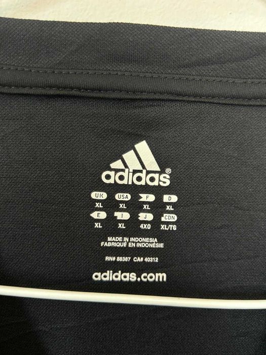 Adidas Vintage T-shirt