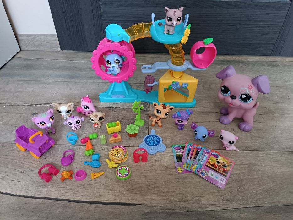 Littlest pet shop 11 zwierzątek + jedno duże fabryka zabawy+safari