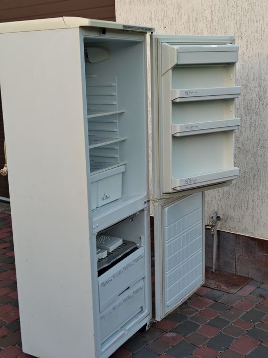 Продам холодильник в робочому стані